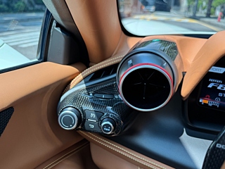 FERRARI F8 SPIDER 2021