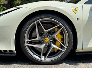 FERRARI F8 SPIDER 2021