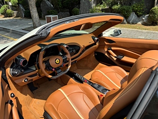 FERRARI F8 SPIDER 2021