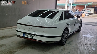 HYUNDAI GRANDEUR HYBRID GN7 2023