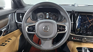 VOLVO S90 2021