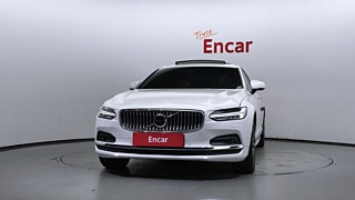 VOLVO S90 2021
