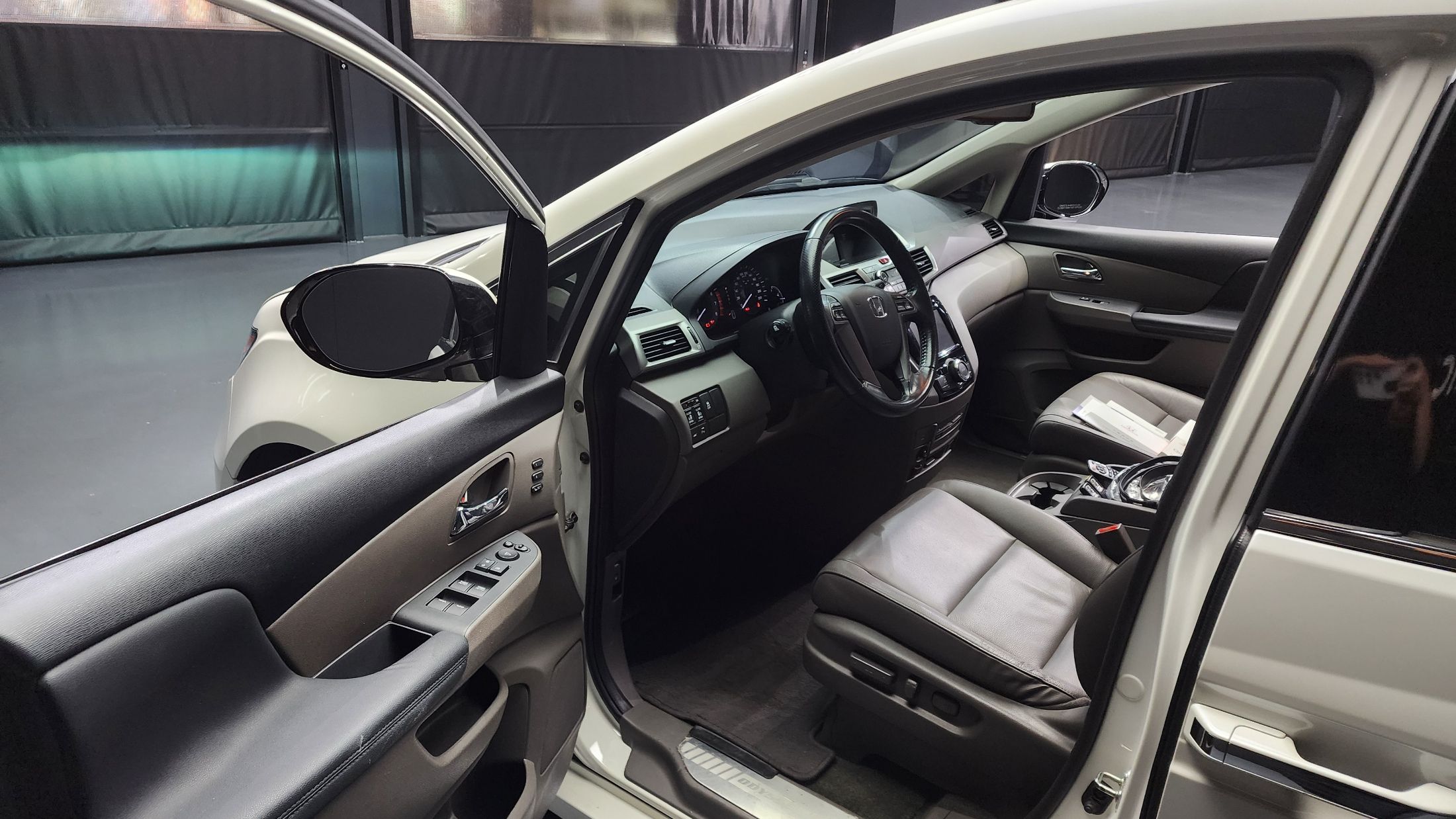 HONDA ODYSSEY 2016