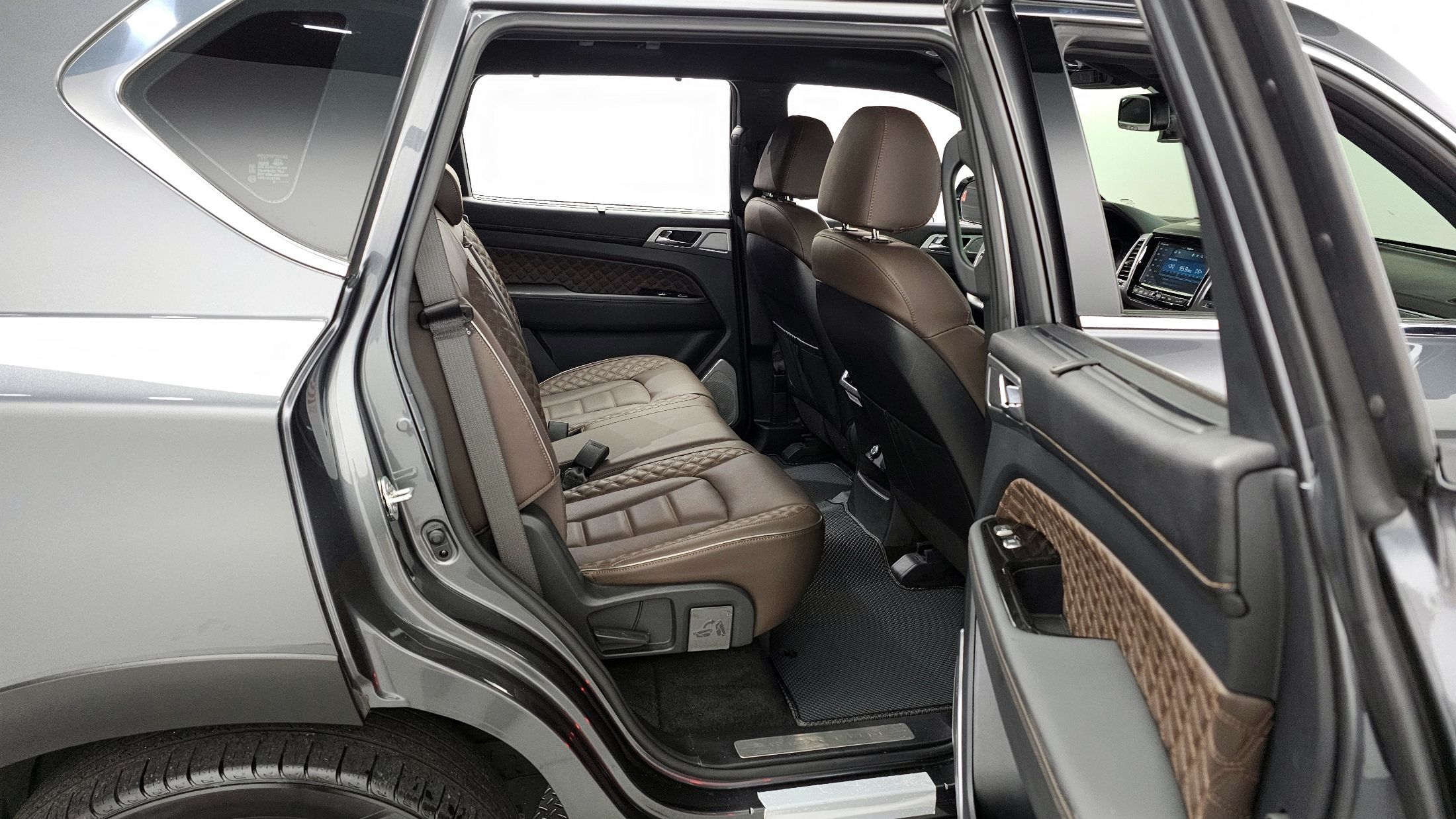 SSANGYONG REXTON 2022