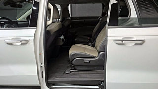 KIA CARNIVAL  4 GENERATION 9 Seater Noblesse 2024