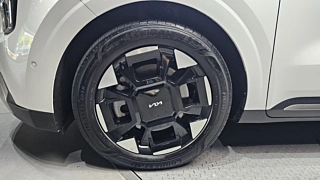 KIA CARNIVAL  4 GENERATION 9 Seater Noblesse 2024
