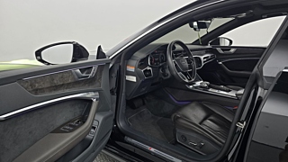 AUDI A7 4K 2021