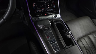 AUDI A7 4K 2021