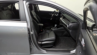 KIA K3  2 GENERATION 1.6 2022