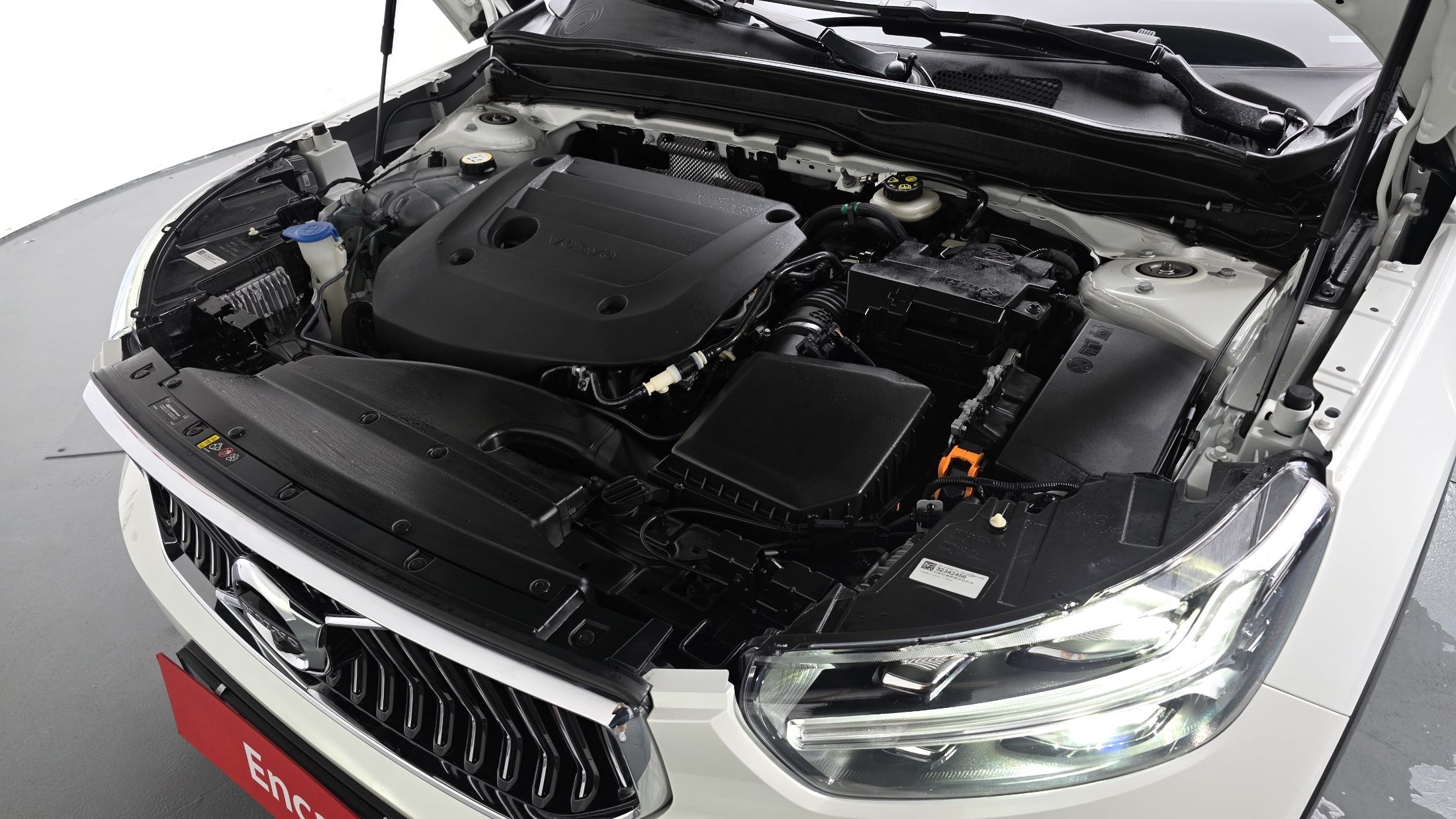 VOLVO XC40 2021
