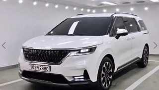 KIA CARNIVAL 4 GENERATION 9 Seater Noblesse 2022