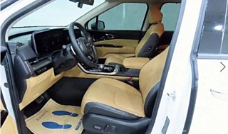KIA CARNIVAL 4 GENERATION 9 Seater Noblesse 2022