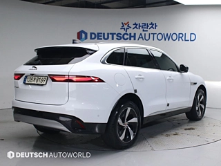 Заказать JAGUAR F-PACE