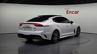 KIA STINGER MEISTER 2021