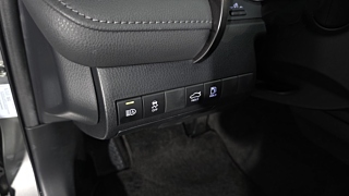 TOYOTA CAMRY XV70 2023