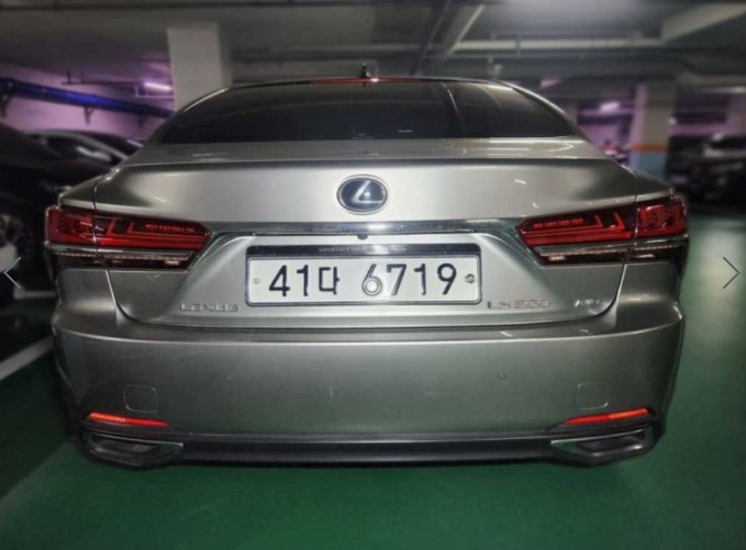 LEXUS LS500 2018