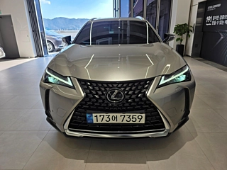 LEXUS UX250H 2023