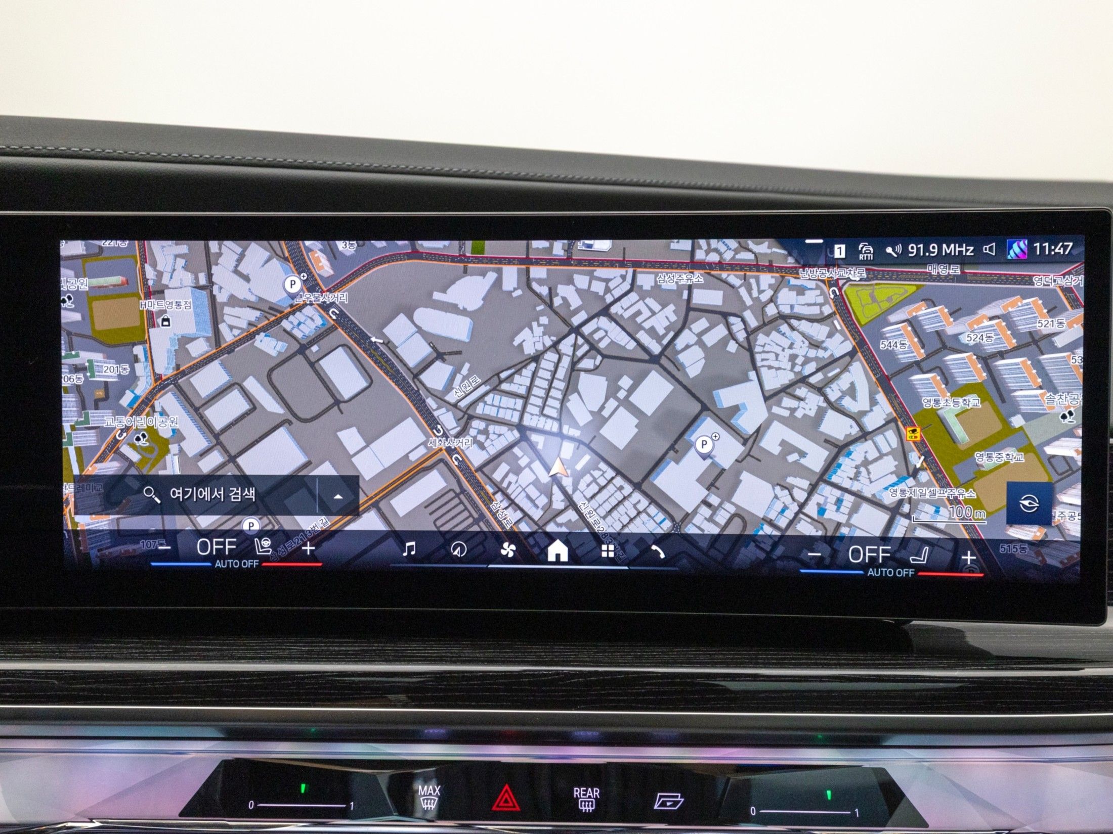 BMW 7-SERIES G70 2025