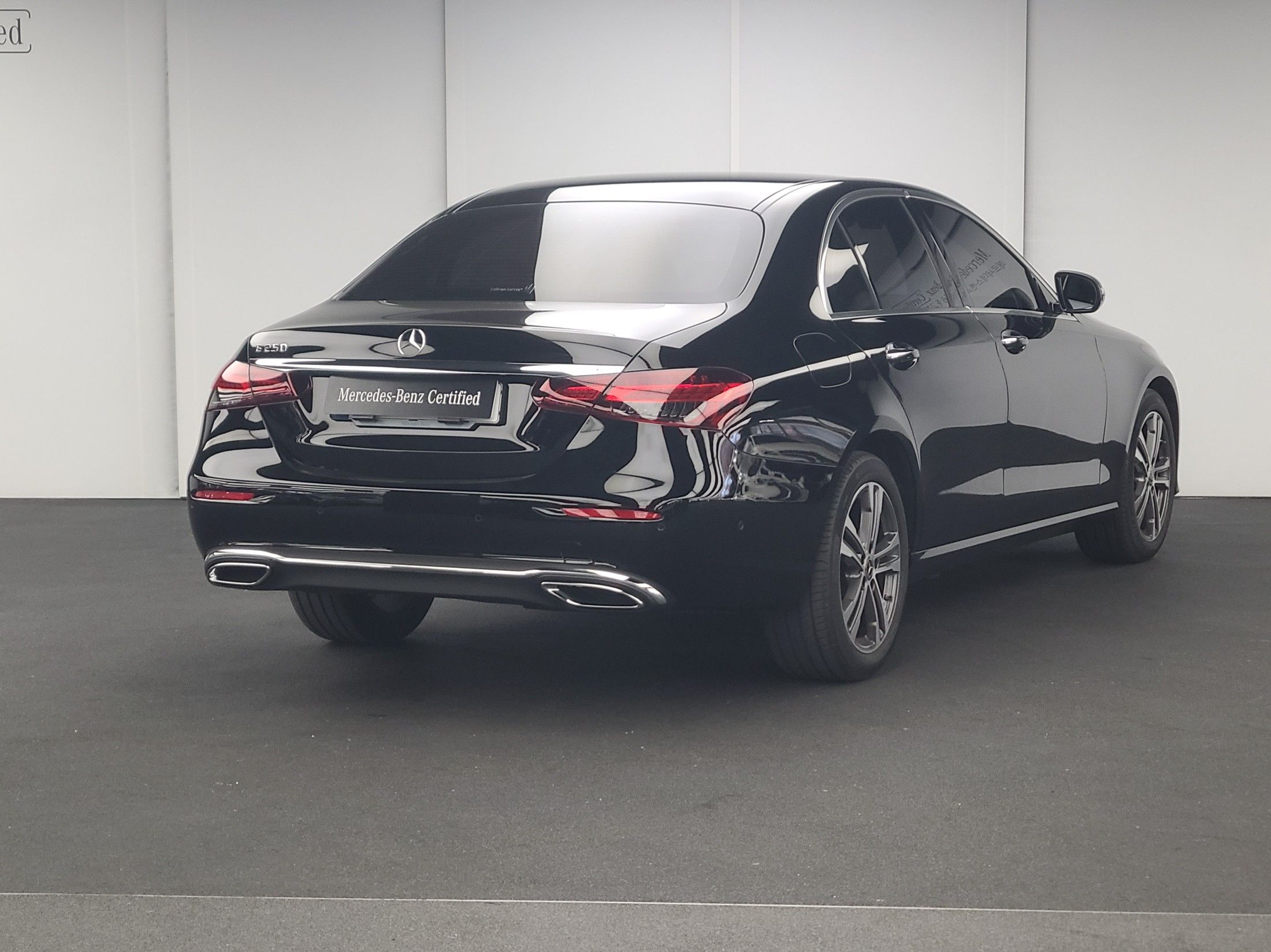 MERCEDES BENZ E-CLASS W213 2023