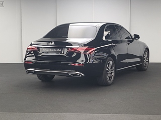 MERCEDES BENZ E-CLASS W213 2023