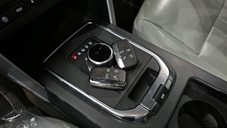 LAND ROVER DISCOVERY SPORT 2018