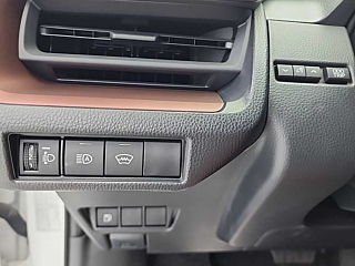 TOYOTA PRIUS  5 GENERATION 2.0 PHEV SE 2023