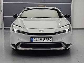 TOYOTA PRIUS  2023