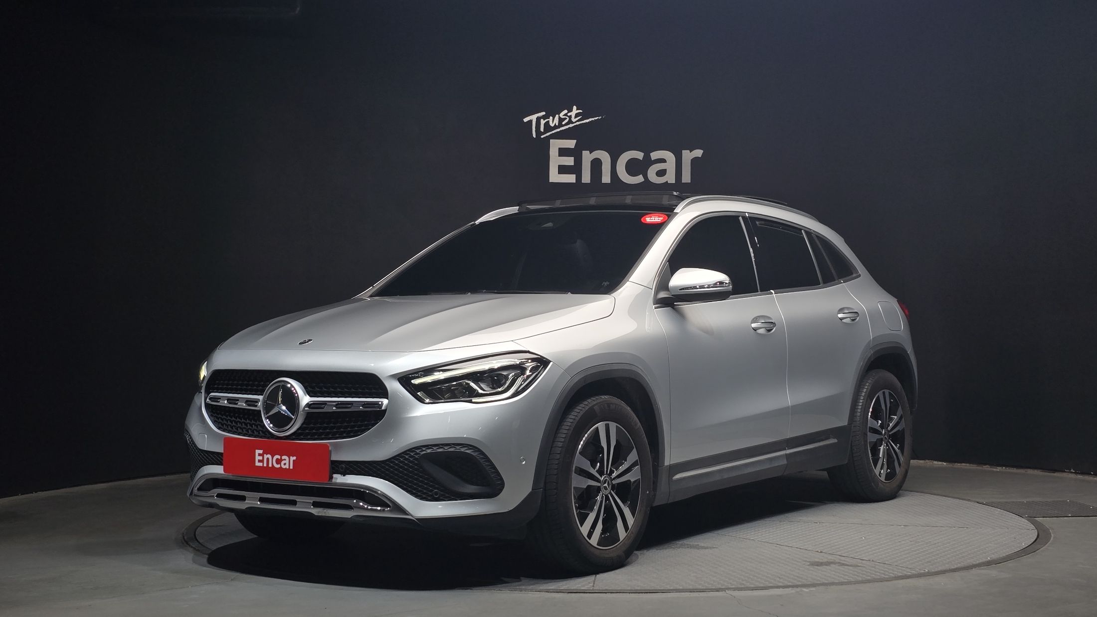 MERCEDES BENZ GLA-CLASS H247 2021
