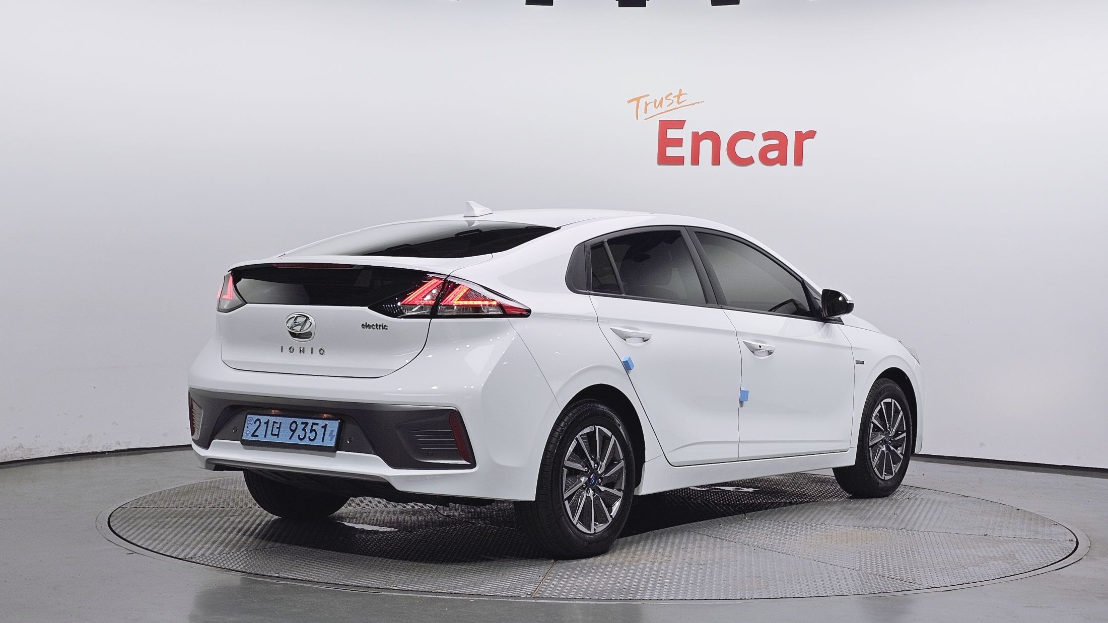 HYUNDAI IONIQ ELECTRIC 2020