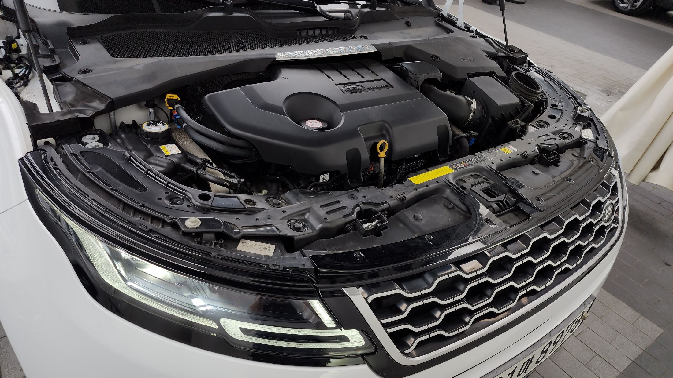 LAND ROVER RANGE ROVER EVOQUE