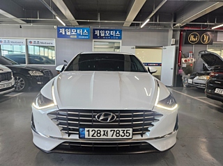 HYUNDAI SONATA HYBRID DN8 2021