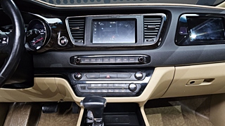 KIA CARNIVAL 2018