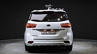 KIA CARNIVAL 2018