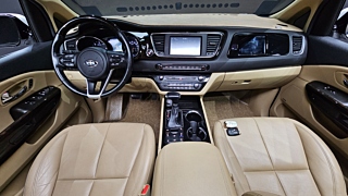 KIA CARNIVAL 2018