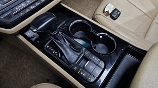 KIA CARNIVAL 2018