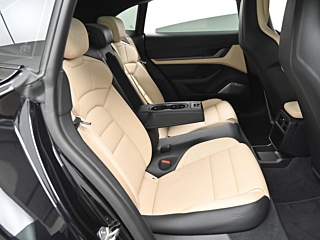 PORSCHE TAYCAN  Turbo Cross 2024