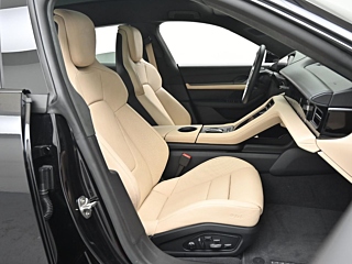 PORSCHE TAYCAN  Turbo Cross 2024