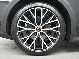 PORSCHE TAYCAN  Turbo Cross 2024