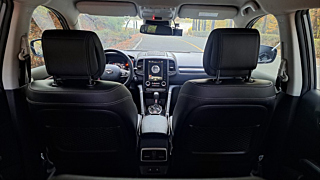 SAMSUNG QM6 2022
