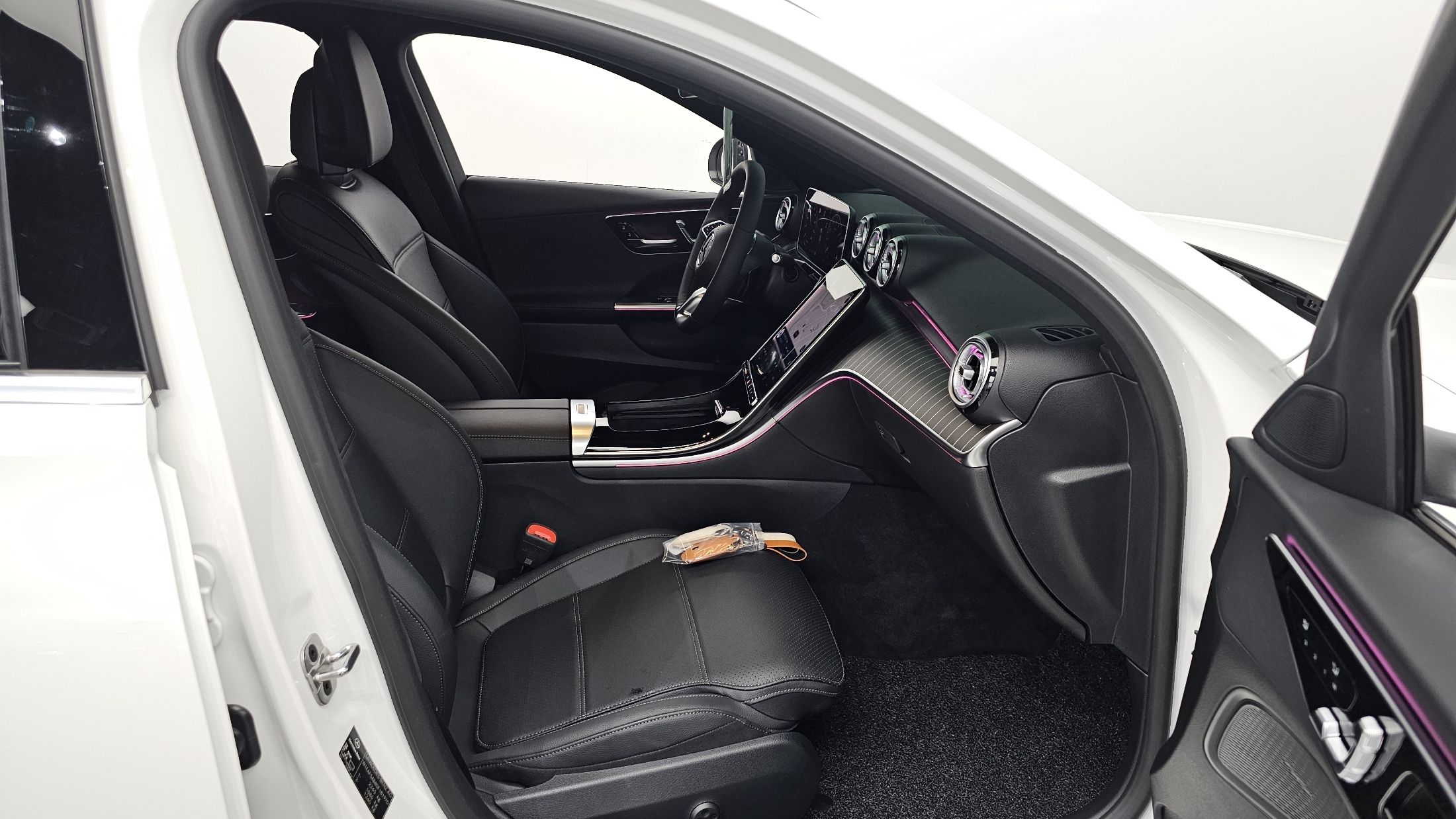 MERCEDES BENZ C-CLASS W206