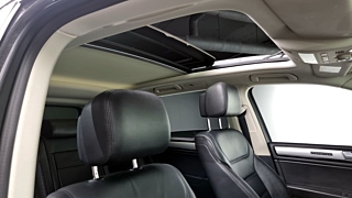VOLKSWAGEN TOUAREG 2016