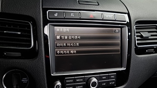 VOLKSWAGEN TOUAREG 2016
