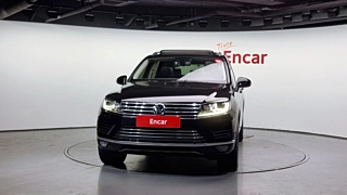 VOLKSWAGEN TOUAREG 2016