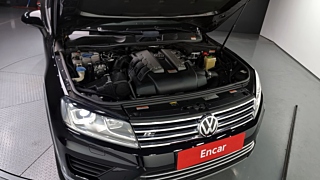 VOLKSWAGEN TOUAREG 2016