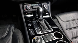 VOLKSWAGEN TOUAREG 2016