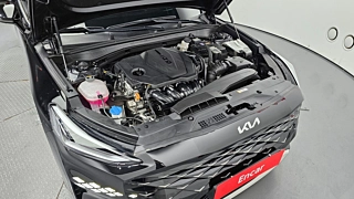 KIA K8  2.5 Gasoline 2WD 2023