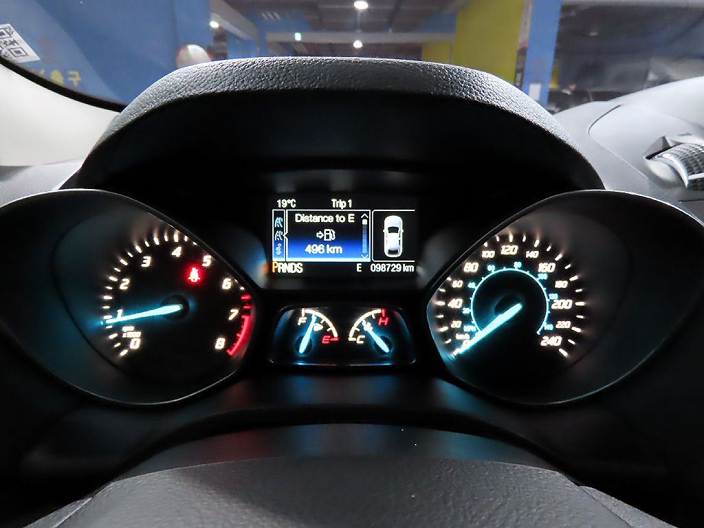 FORD ESCAPE