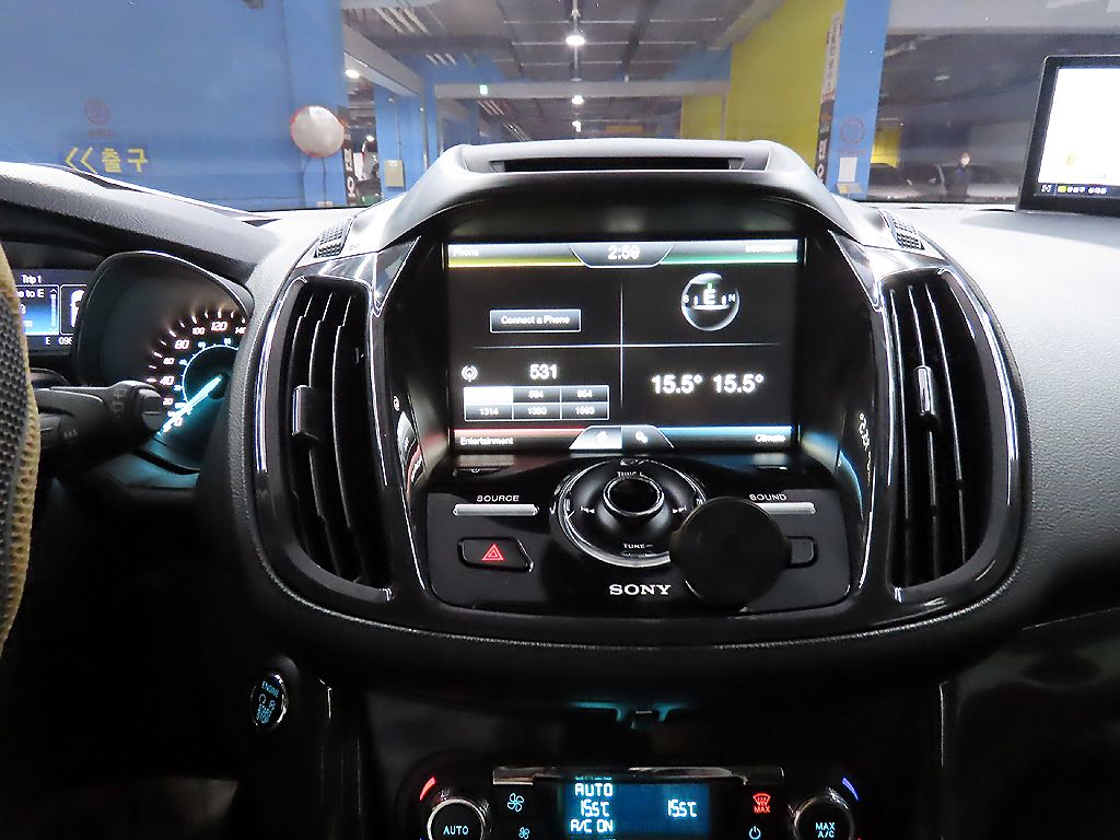 FORD ESCAPE