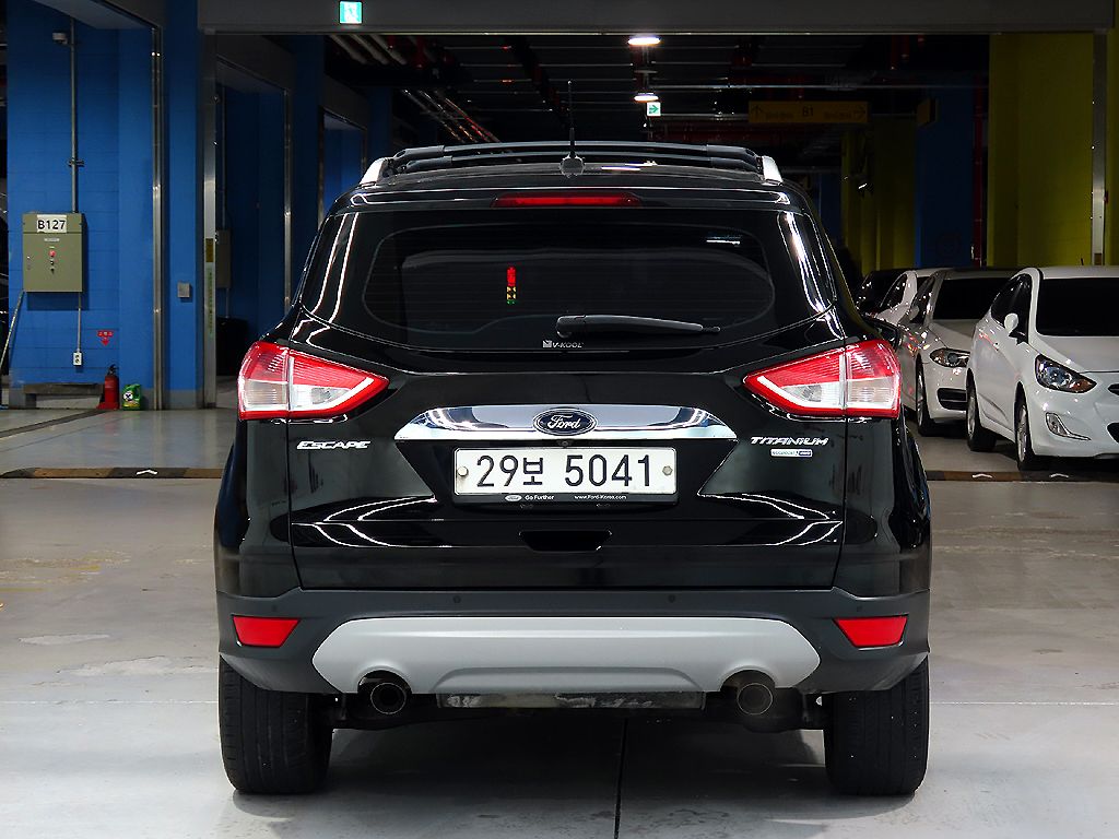FORD ESCAPE