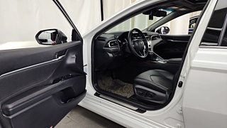 TOYOTA CAMRY XV70 2018